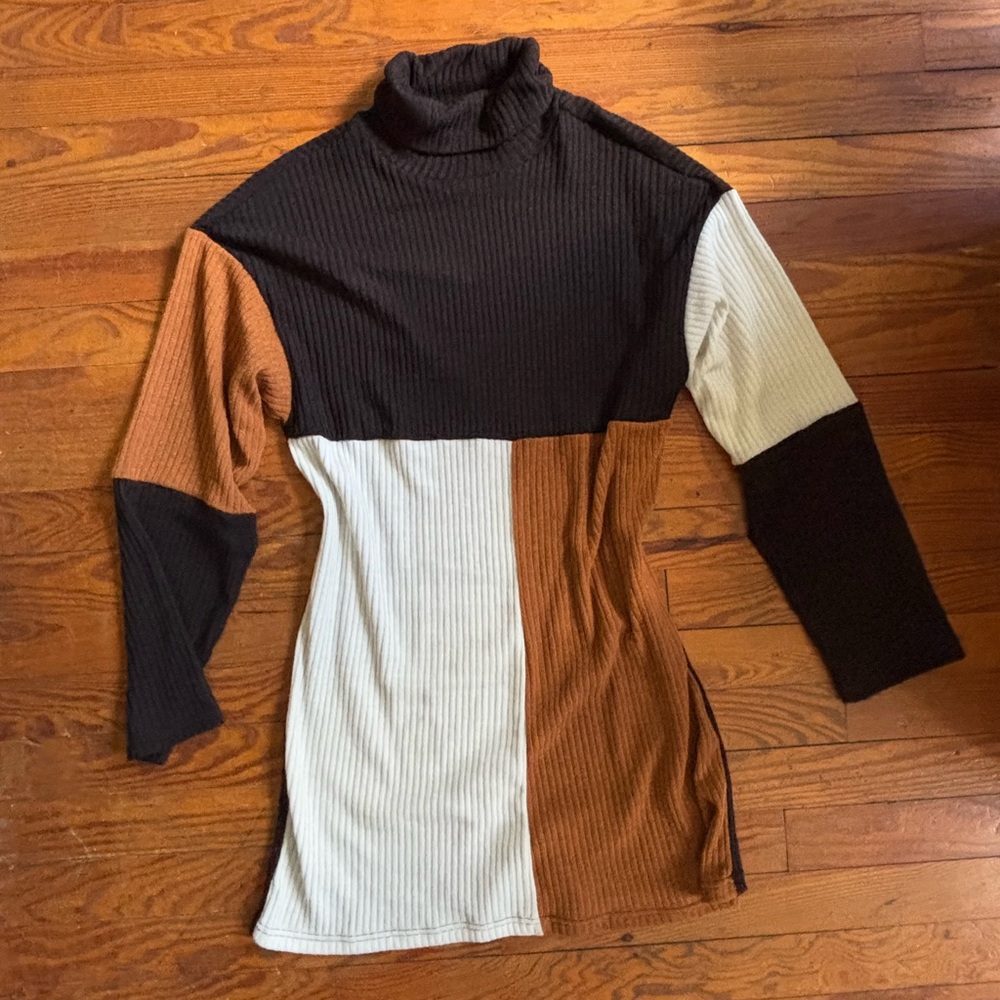 Colorblock Turtleneck Sweater